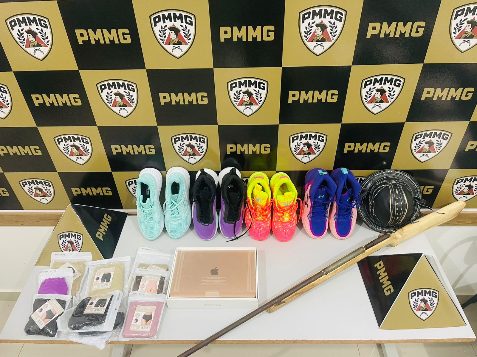 Homem com 43 registros policiais é preso por furto cometido em Jaíba