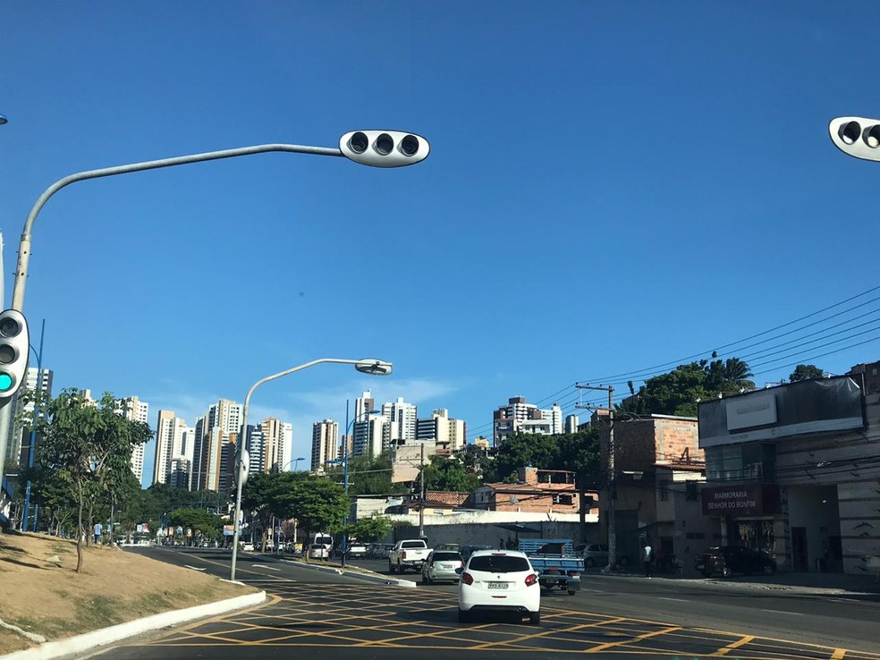 Comerciantes da Av. Vasco da Gama relataram os crimes através das redes sociais — Foto: Valma Silva / G1