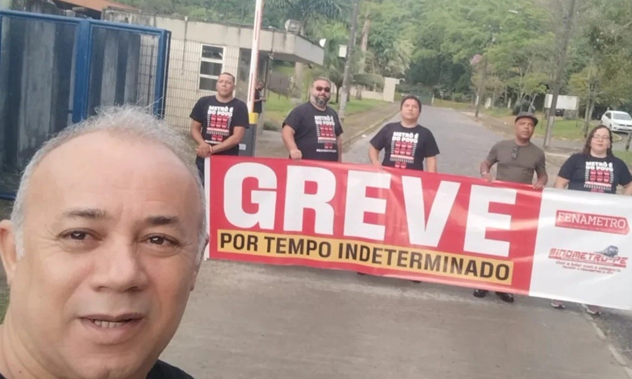 Greve do metrô: presidente de sindicato é detido durante bloqueio a centro de manutenção da CBTU