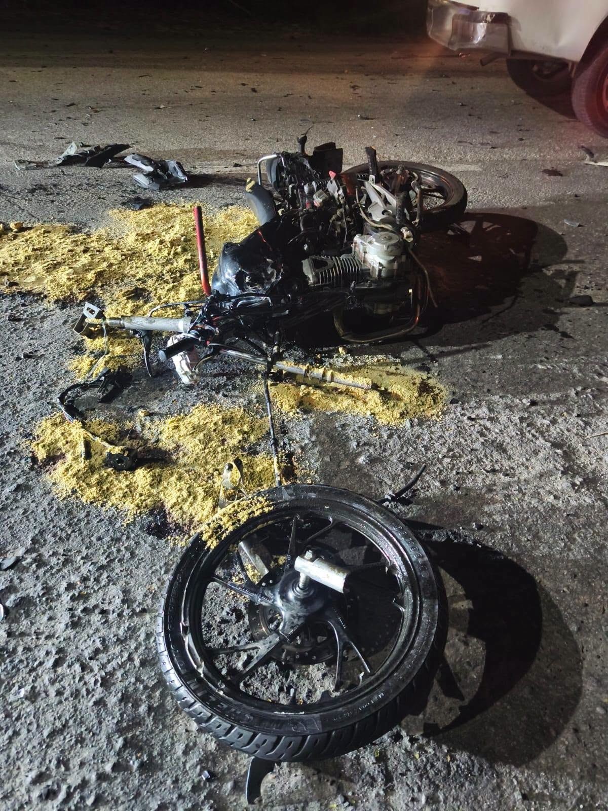 Acidente entre moto e carro mata jovem na RJ-145, em Barra do Piraí 
