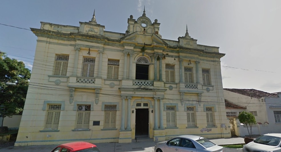 Prefeitura de Goiana, em foto de arquivo — Foto: Reprodução/Google Street View