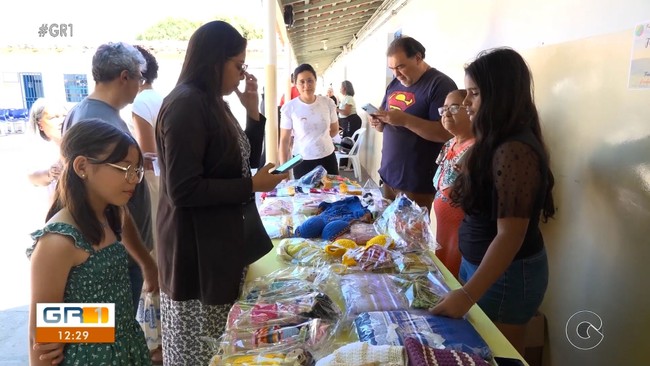 Pais e alunos de uma escola municipal de Petrolina celebram o ‘Dia da Família’