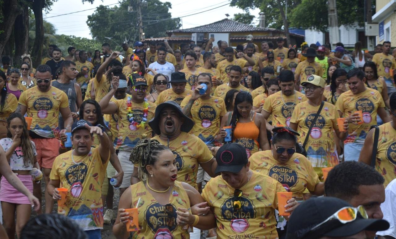 Bloco Chupa Minha Ostra confirma desfile no carnaval 2026 de Fernando de Noronha