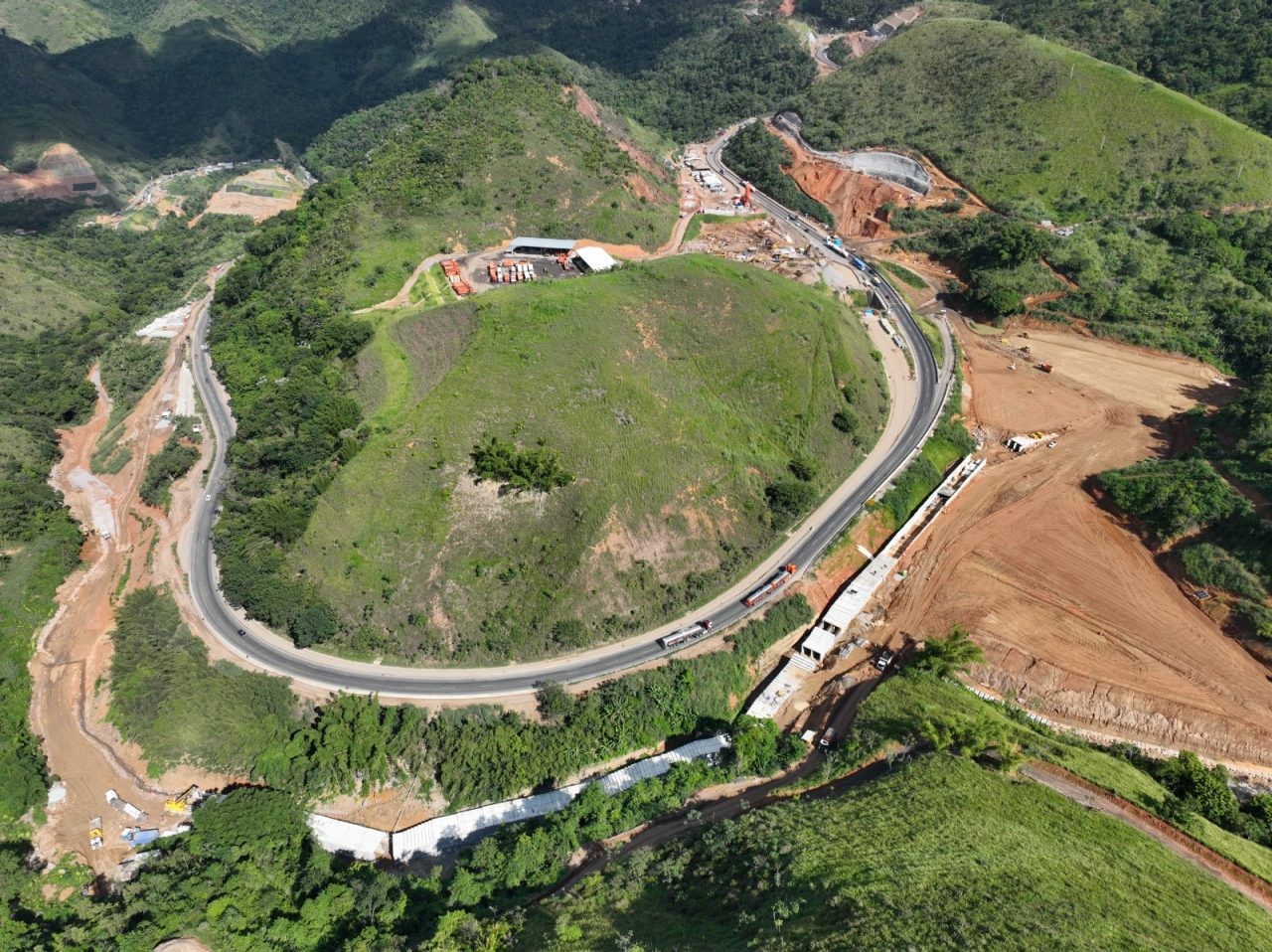 Pista de subida da Serra das Araras vai operar em mão dupla neste fim de semana