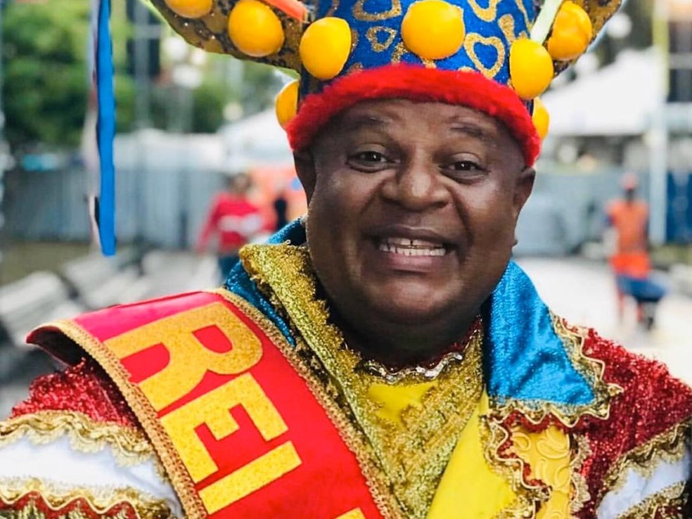 A várzea no reinado de Momo: carnaval em clubes amadoristas de