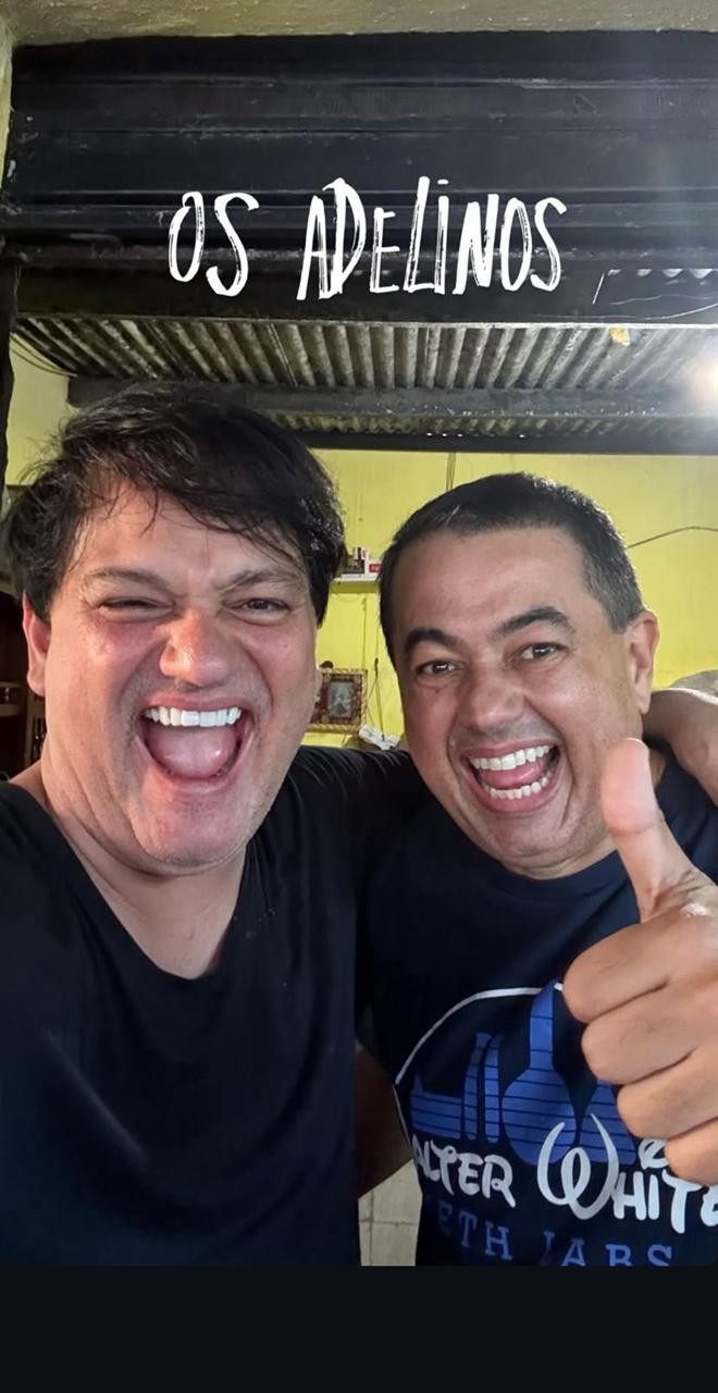 De Kombi e ao som de brega: dupla alagoana faz tour por botecos e viraliza com caravana irreverente