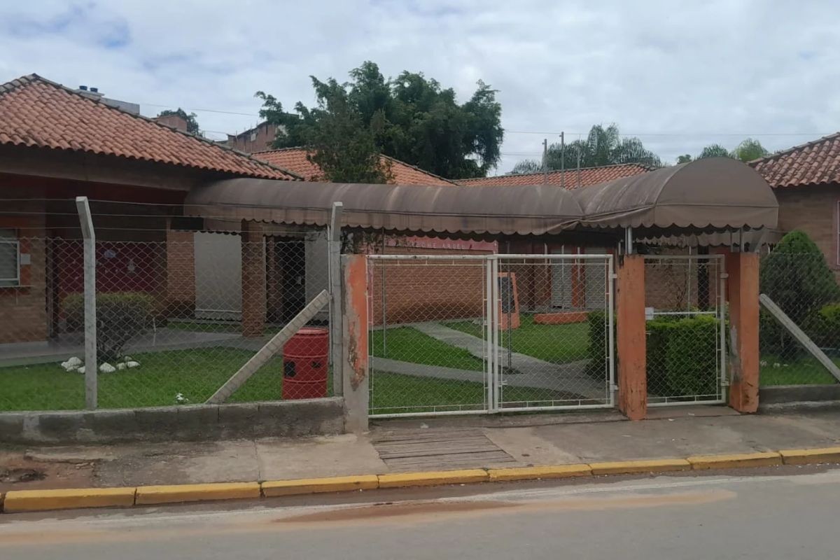 Menina de 4 anos é esquecida em ônibus escolar e só é encontrada no fim da tarde no interior de SP