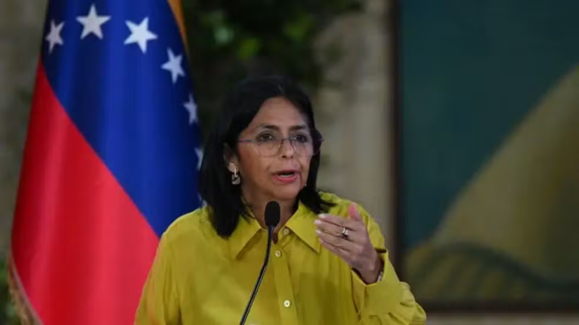 Quem é Delcy Rodríguez, presidente interina da Venezuela reconhecida pelas Forças Armadas