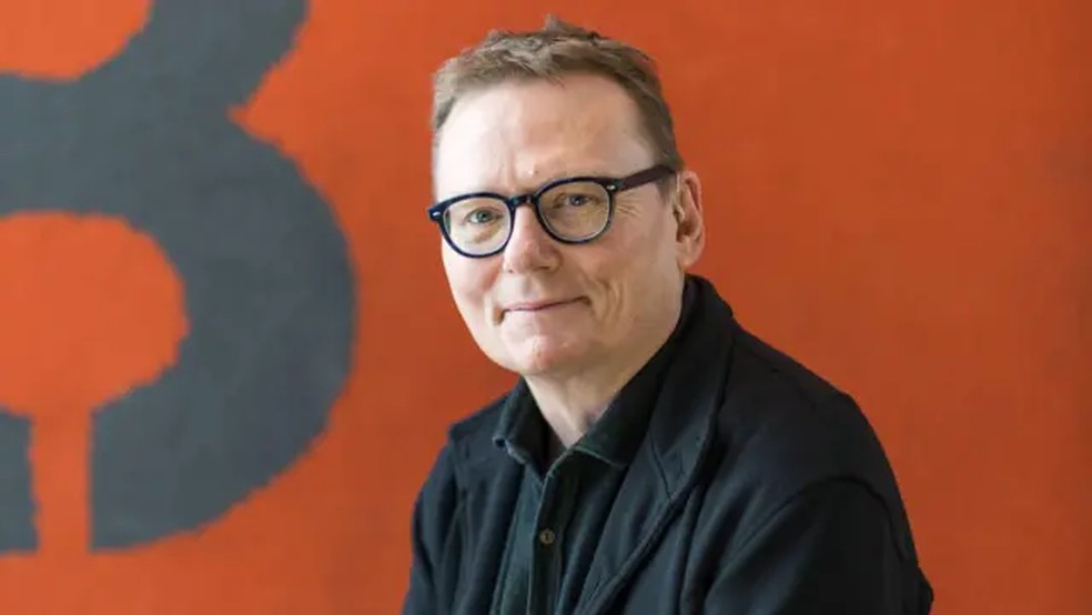 O economista e cientista político britânico James A. Robinson foi um dos três vencedores do Prêmio Nobel de Economia de 2024 — Foto: Universidade de Chicago