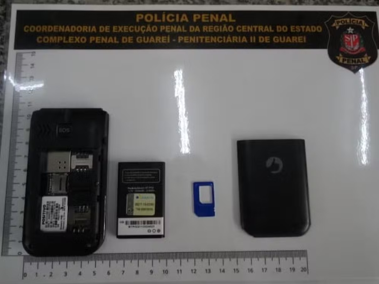 Irmã de detento é presa ao tentar entrar com celular em presídio de Guareí