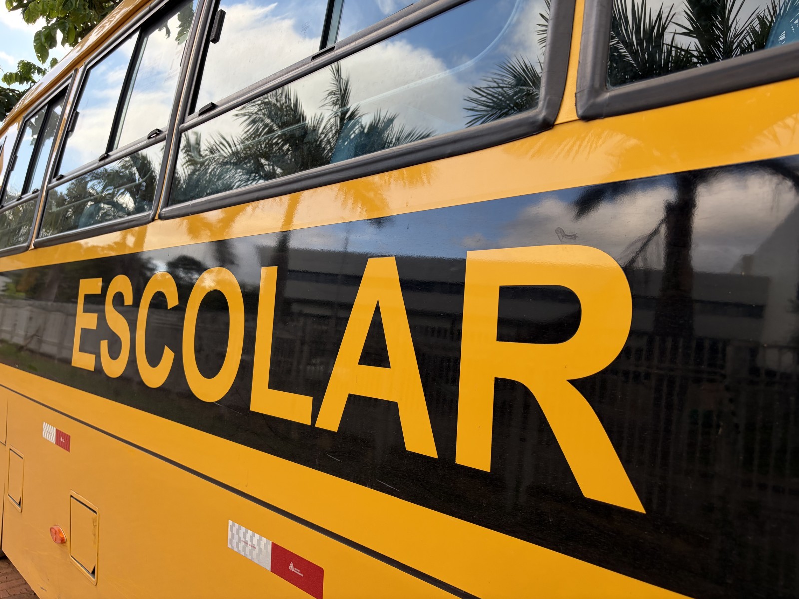 Vistoria obrigatória de veículos do transporte escolar começa nesta terça em Montes Claros