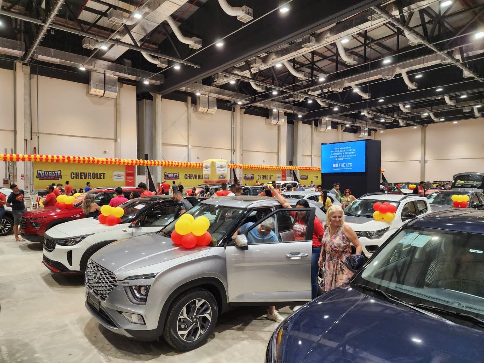 Educação Financeira #318: vale a pena comprar um carro novo que vai sair de linha?