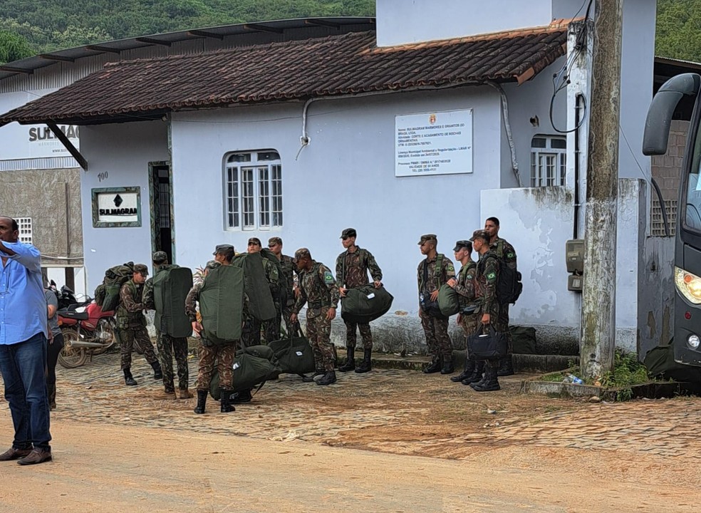 Exército chega em Mimoso do Sul para dar apoio por causa da chuva no Sul do Espírito Santo — Foto: Reprodução