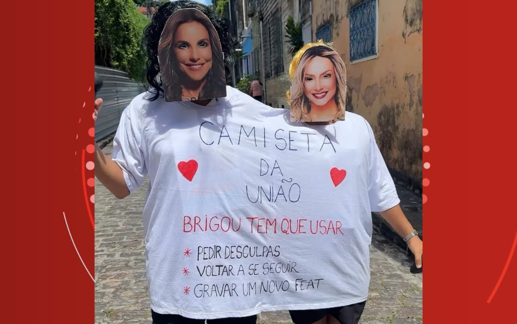 Foliões 'colocam' Ivete Sangalo e Claudia Leitte na 'camiseta da união' para curtir o pré-carnaval em Salvador