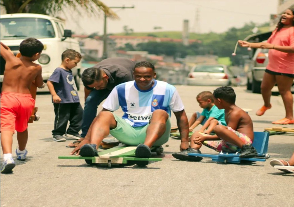 Corrida de carrinho de rolimã — Foto: Reprodução/Fábrica de Cultura