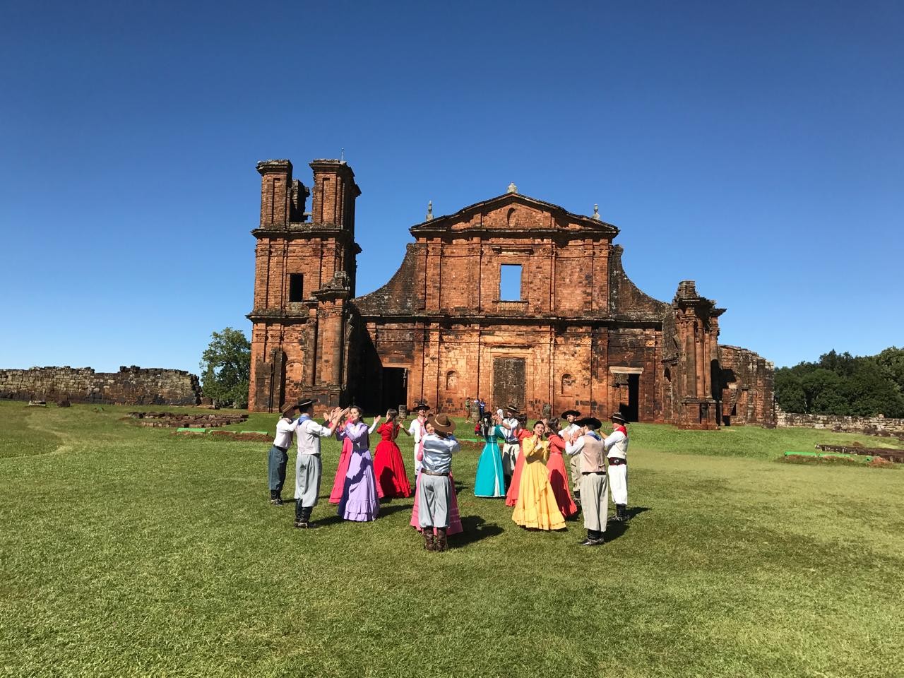 Programação que celebra 400 anos das Missões Jesuíticas no RS tem construção de museus e projeção em ruínas