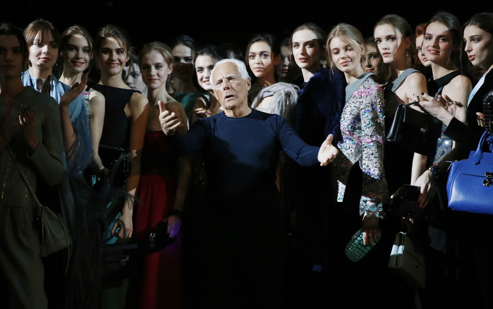 Como Giorgio Armani revolucionou a moda masculina?