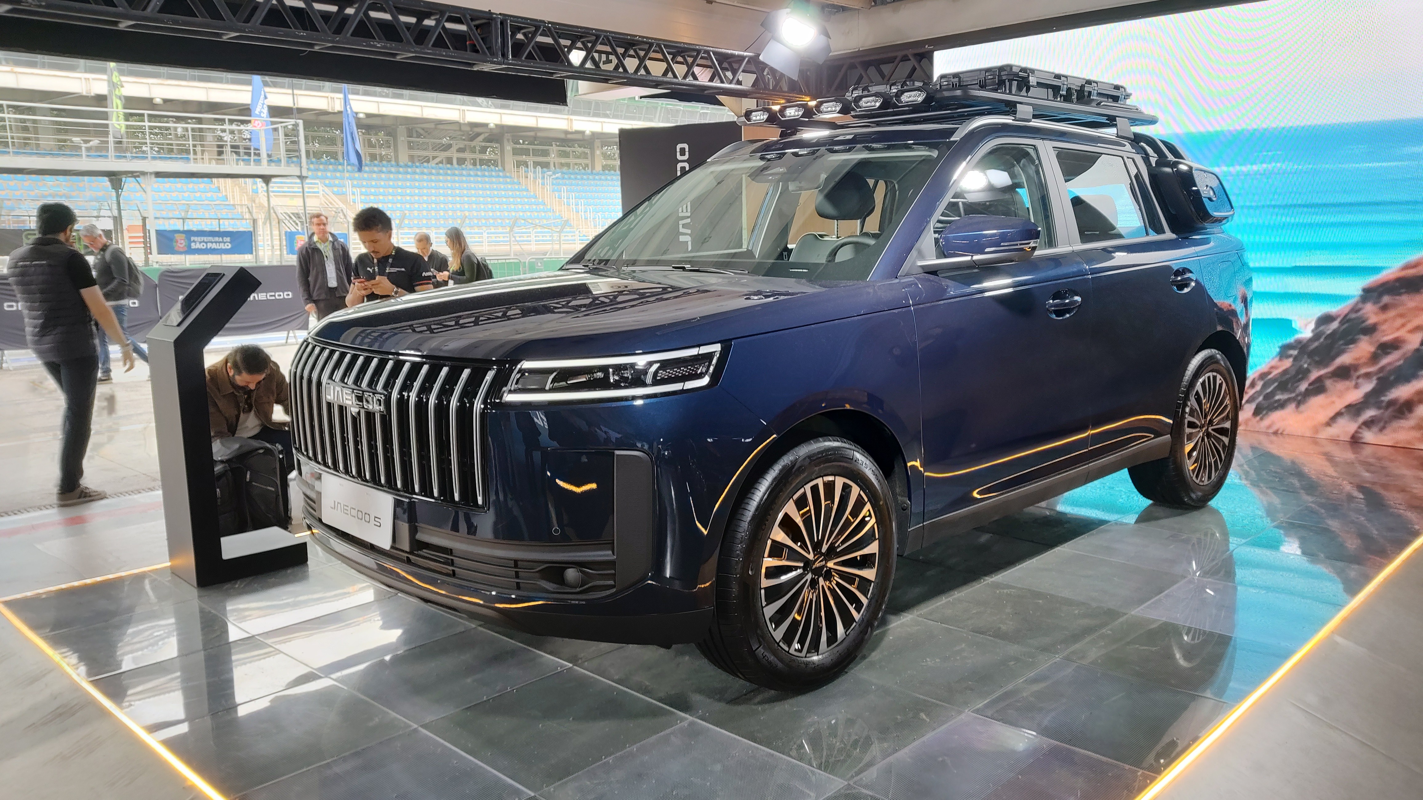 Jaecoo 5 chega em setembro como SUV compacto mais potente do Brasil para encarar Honda HR-V