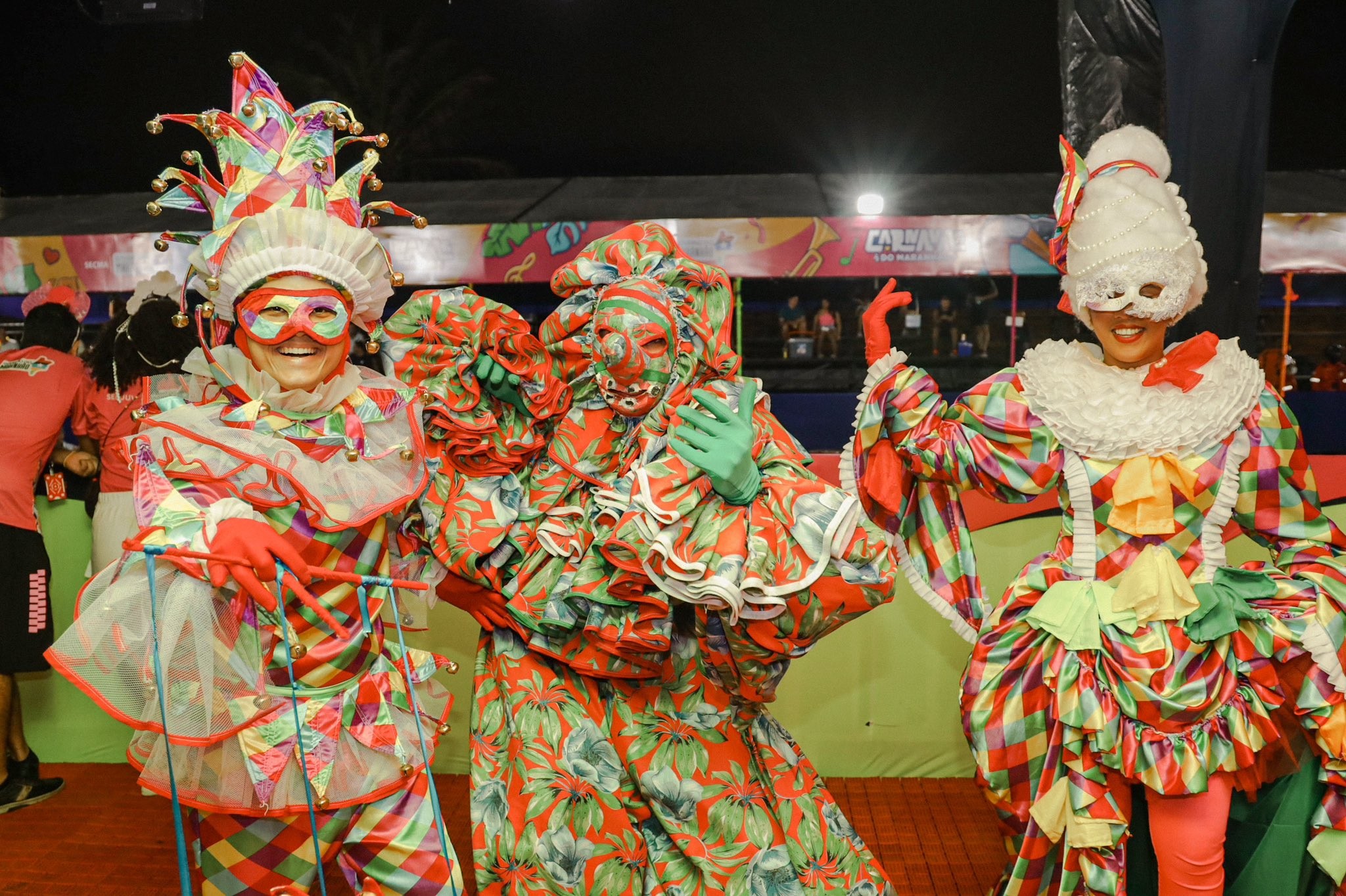 Exposición Fantasias do Samba disfraz de carnaval São Luis Brasil  Fotografía de stock - Alamy