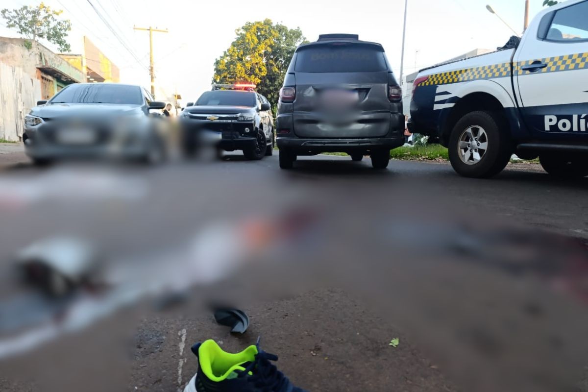 Mãe e filho de 6 anos morrem após acidente com trator em MS