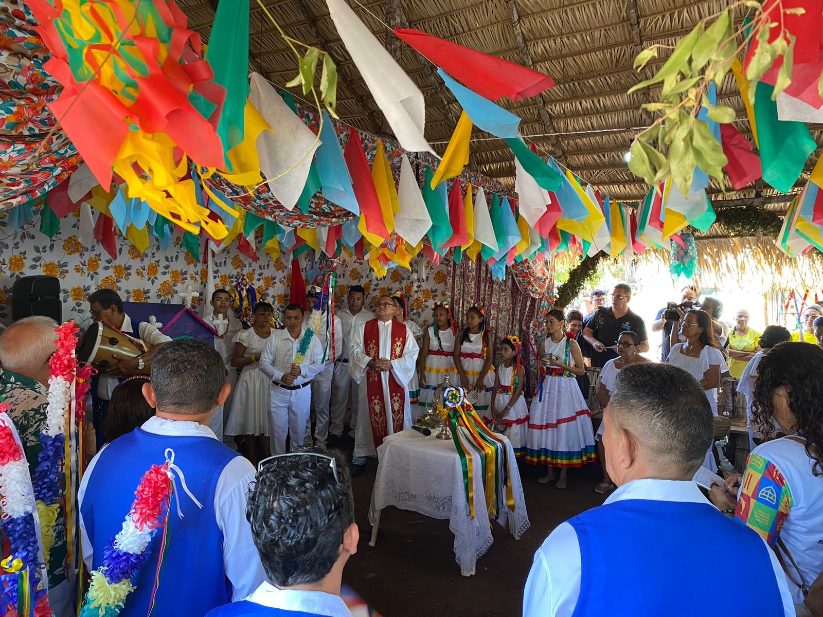 Câmara Municipal de Santarém será palco de lançamento do livro '50 anos da Retomada do Sairé' 