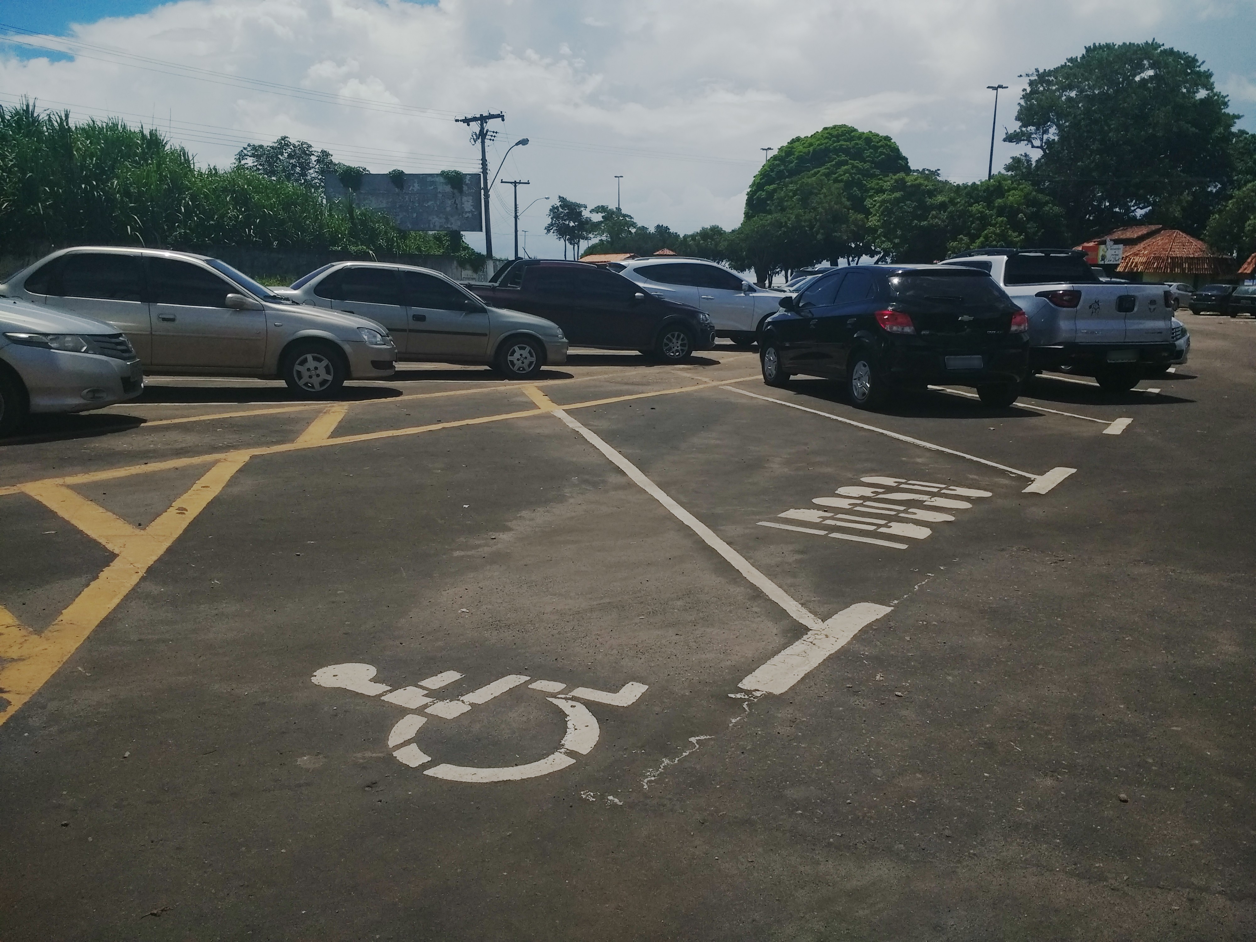 Credencial de estacionamento para autistas pode ser feita pela internet; veja como fazer