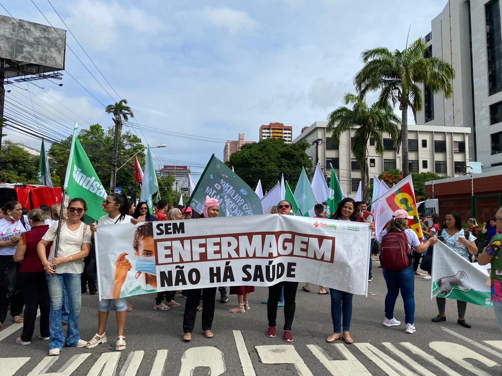 Profissionais de enfermagem entraram em greve nesta quinta-feira (29). — Foto: Sindsaúde Ceará/ Divulgação