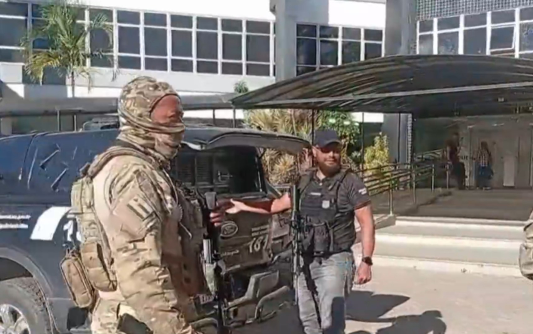 Advogada é presa por suspeita de mandar matar ex-companheiro e ex-cunhado em Salvador