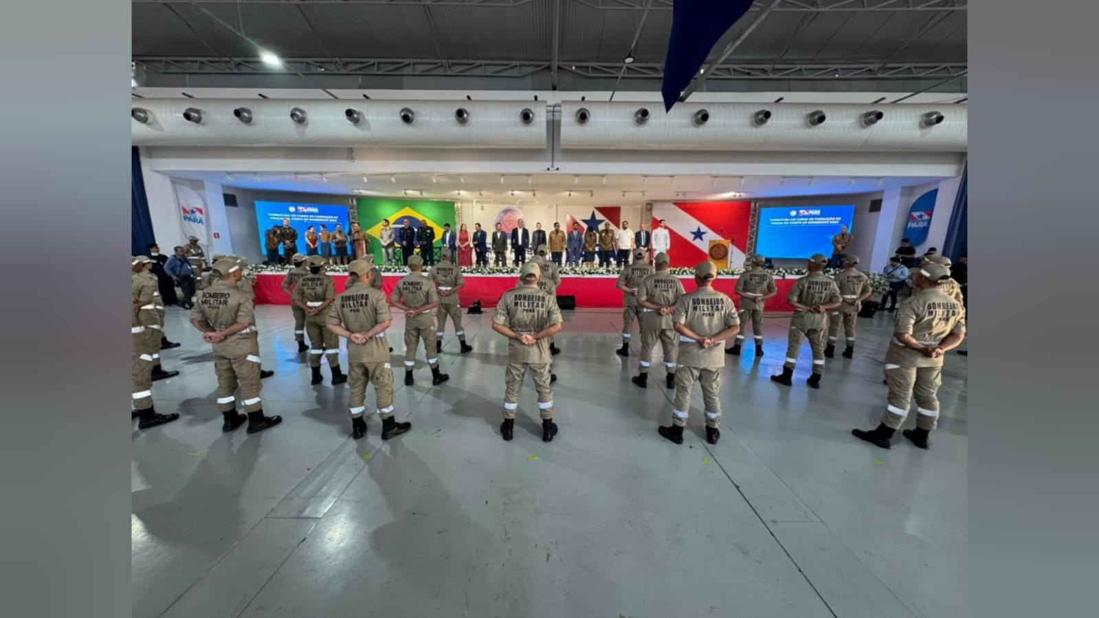 Governo do Pará realiza formatura de Praças do Corpo de Bombeiros e entrega CNH Pai D'égua em Santarém