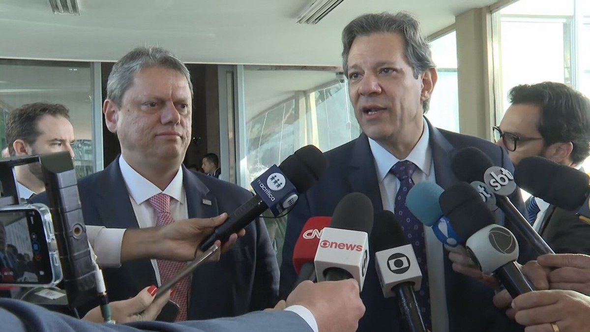 Reforma tributária: ao lado de Haddad, Tarcísio diz que concorda 95% com proposta e que SP será 'parceiro'