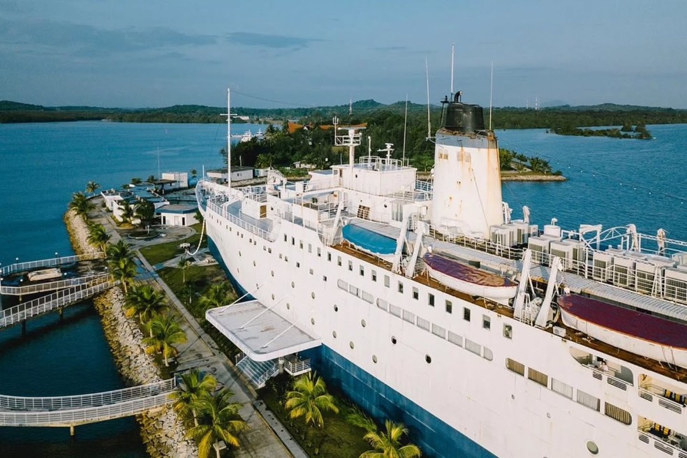 Doulos Phos The Ship Hotel. — Foto: Reprodução/Instagram/@doulosphostheshiphotel