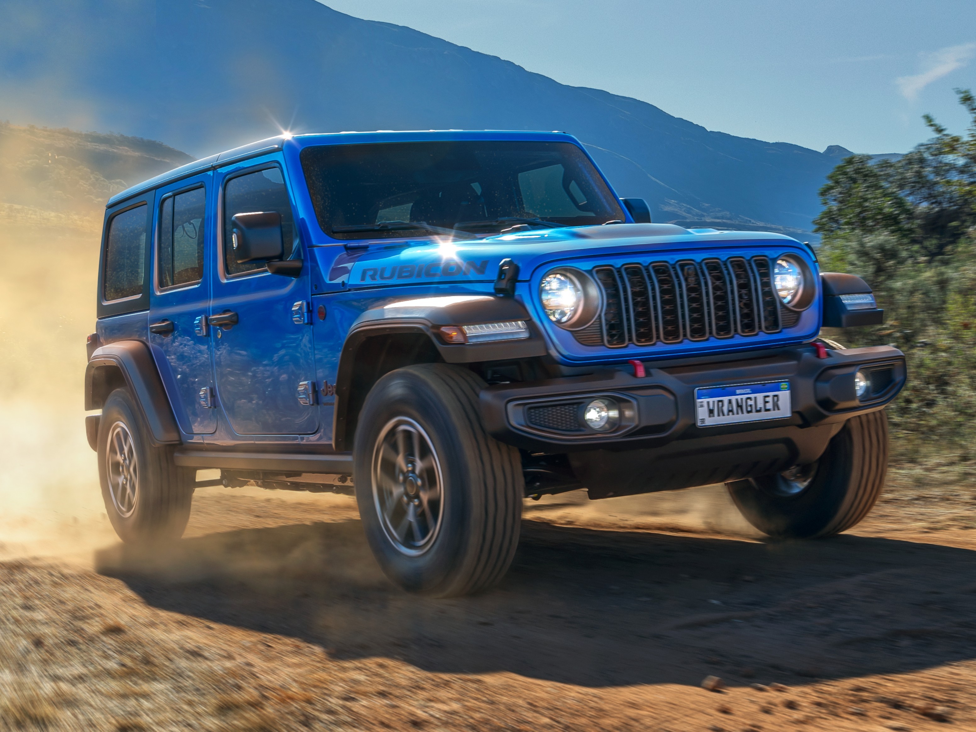 Risco de incêndio: Jeep do Brasil faz recall dos modelos Wrangler e Gladiator Rubicon