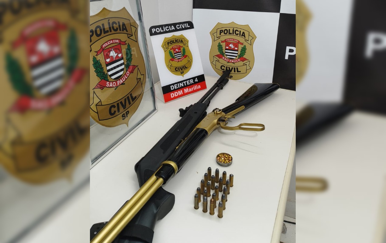 Homem é preso com armas após ex-mulher denunciar ameaça de morte em Marília