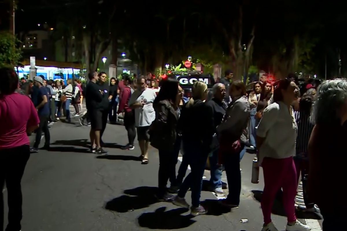 Greve em Taubaté: Reunião entre prefeitura e sindicato termina com proposta que será votada em assembleia nesta quinta (11)
