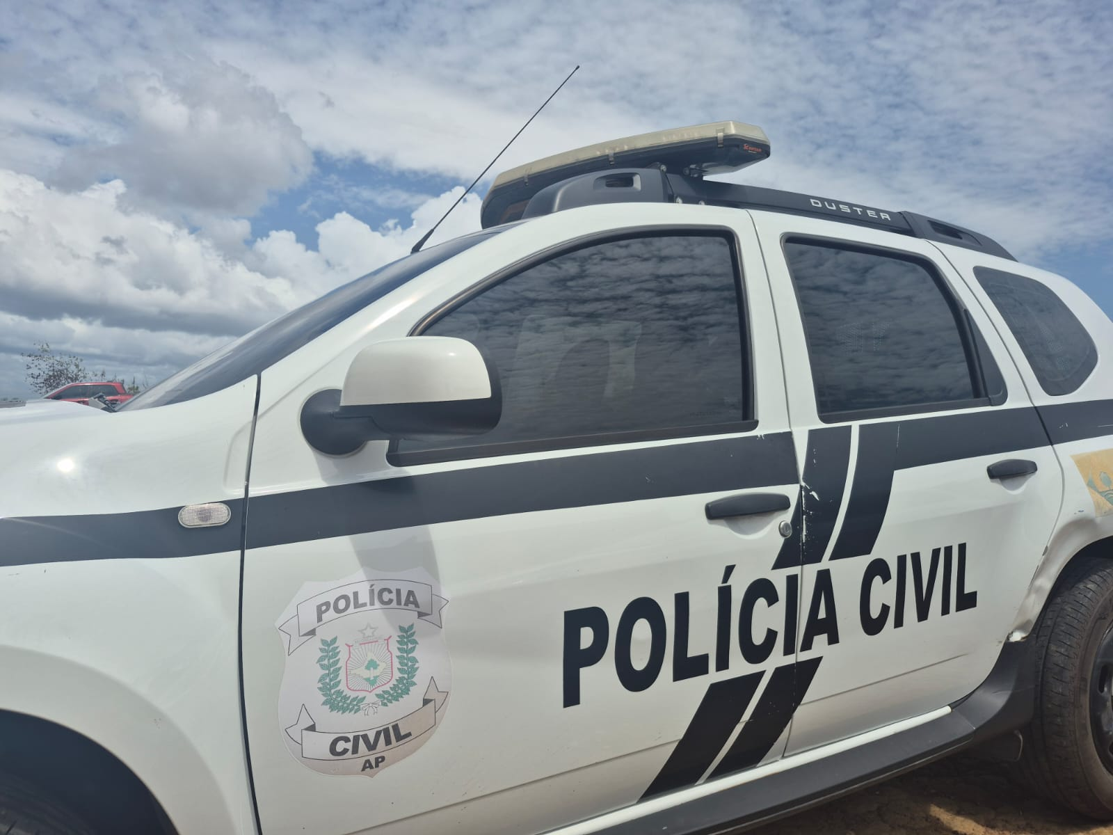 Homem morre com golpe de terçado no pescoço ao intervir em briga entre mãe e filho no Amapá