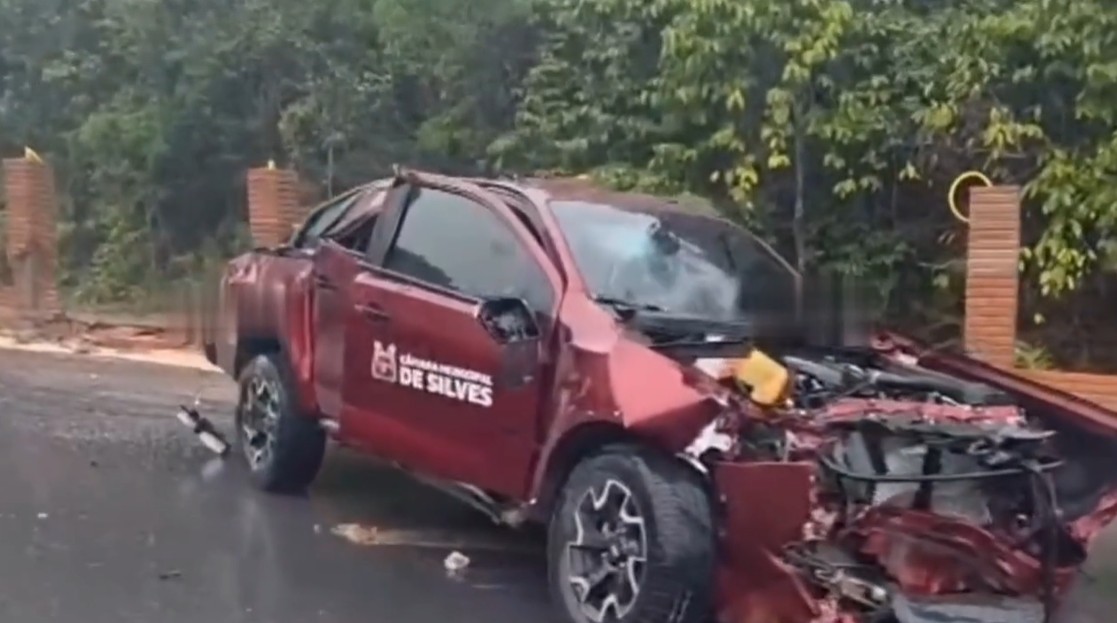 Presidente da Câmara de Silves e vereadores ficam feridos em acidente na AM-010