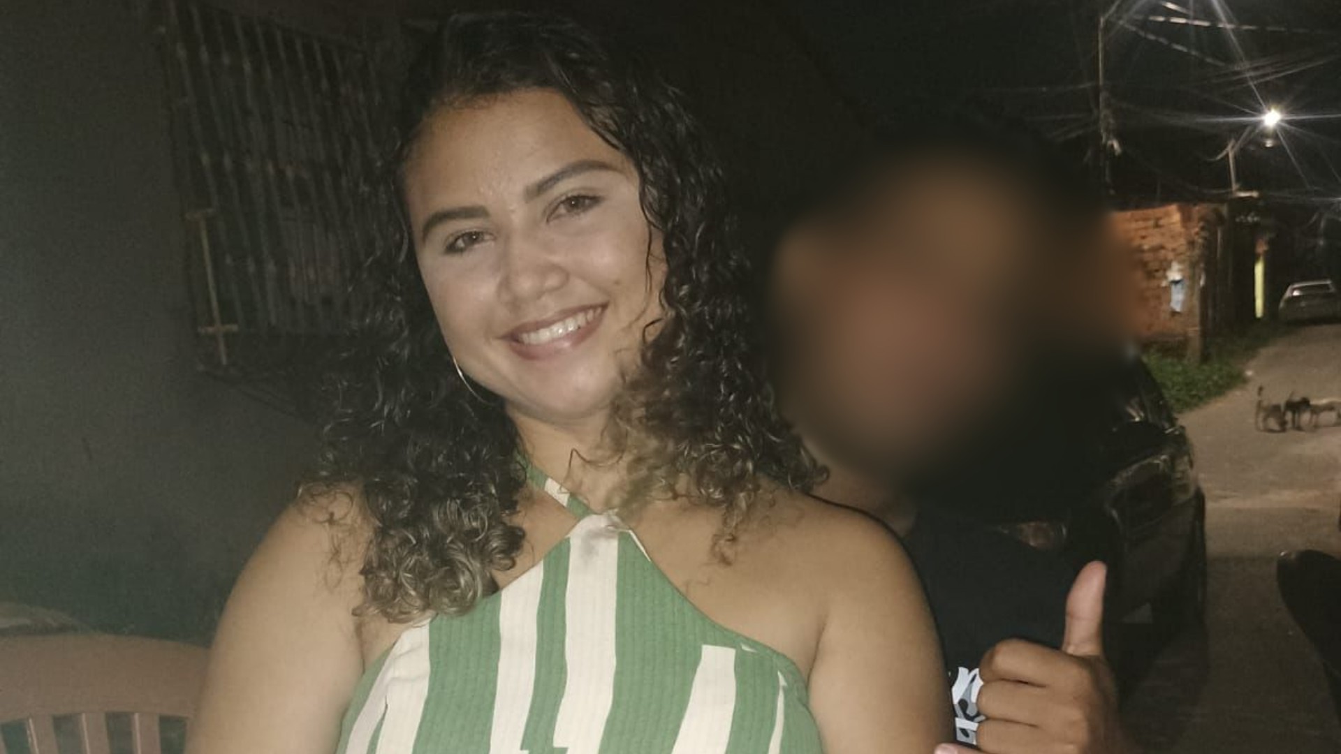 Ex-namorado invade casa e mata jovem com faca, em São Luís