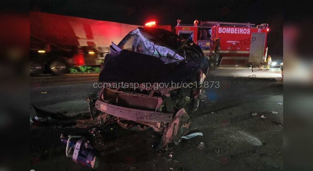 Adolescente morre e outras seis pessoas ficam feridas após carro capotar em rodovia de Itu