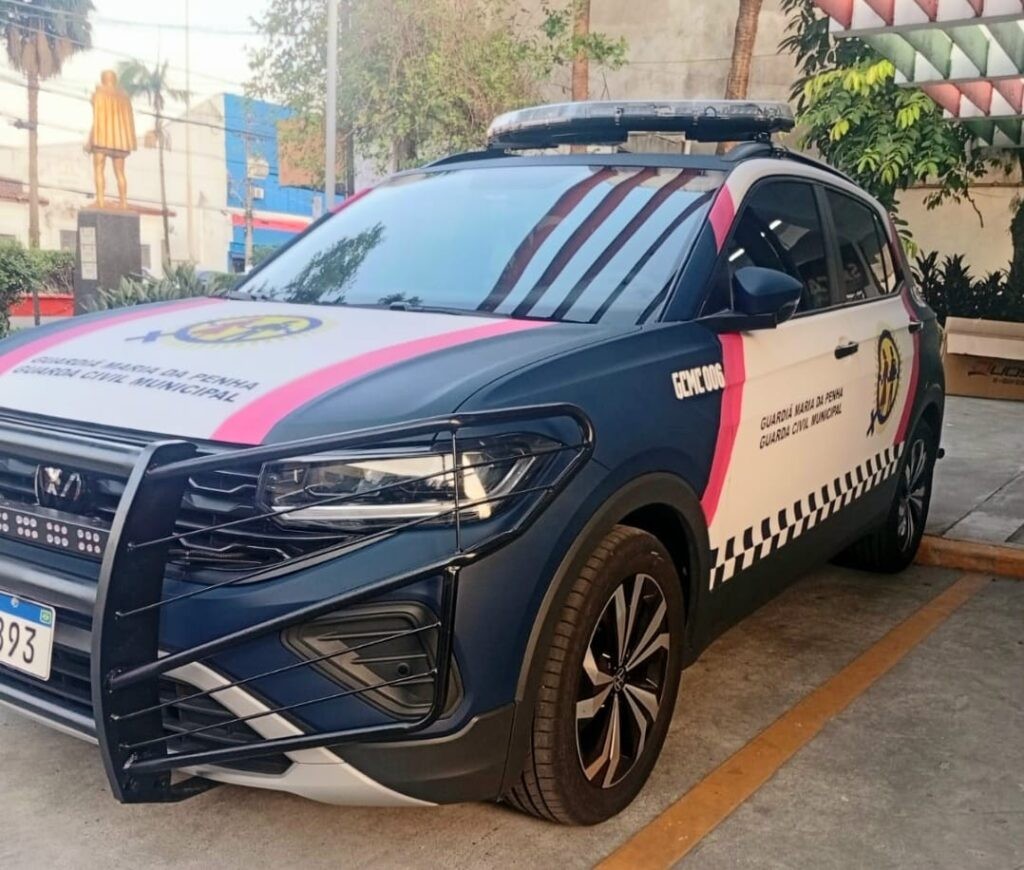 Mulher é sequestrada pelo ex e resgatada após apertar o botão do pânico em SP