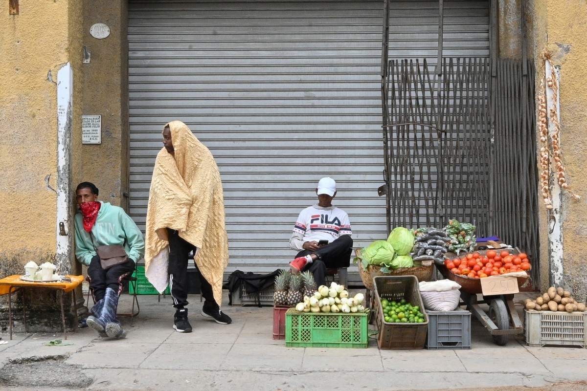 Cuba tem mínima recorde de 0°C e vê crise se agravar com novas sanções e apagões