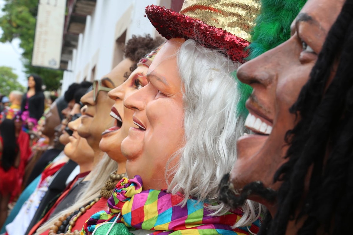 Confira O Desfile Dos Bonecos Gigantes De Olinda Nesta Segunda Fotos Carnaval Em