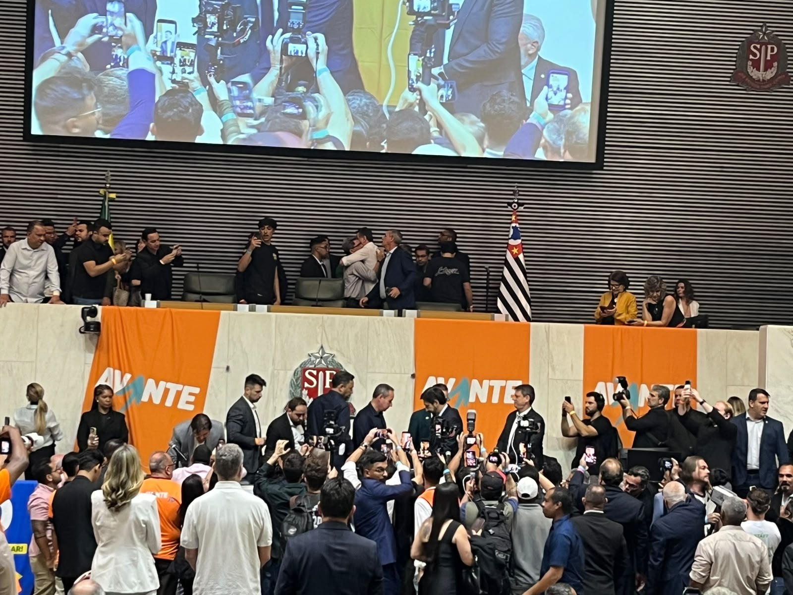Avante oficializa Paulo Barbosa ao Senado e declara apoio à reeleição de Tarcísio em convenção em SP