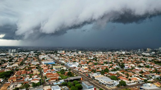 Três regiões do Brasil têm alerta para temporais, com fortes ventos - Foto: (Ariovaldo Dantas)