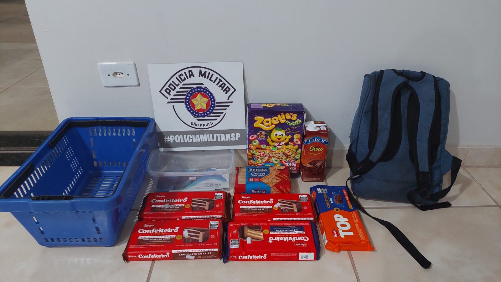 Homem é preso por furtar produtos de estabelecimento e fugir com itens dentro de cesta da própria loja em Osvaldo Cruz