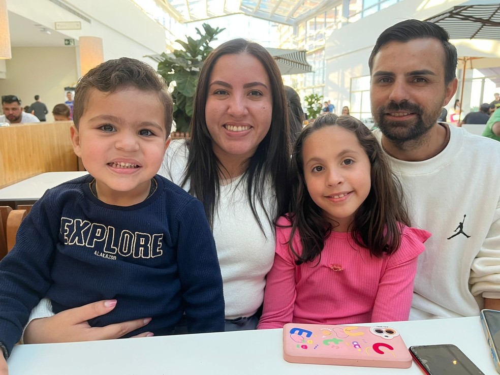 Gabriel tem uma irmã de nove anos — Foto: Arquivo pessoal