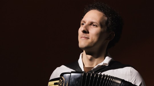 Discípulo de Oswaldinho do Acordeom, Pablo Moura manda baiões e frevos de Pernambuco para o mundo em álbum autoral programado para setembro -
