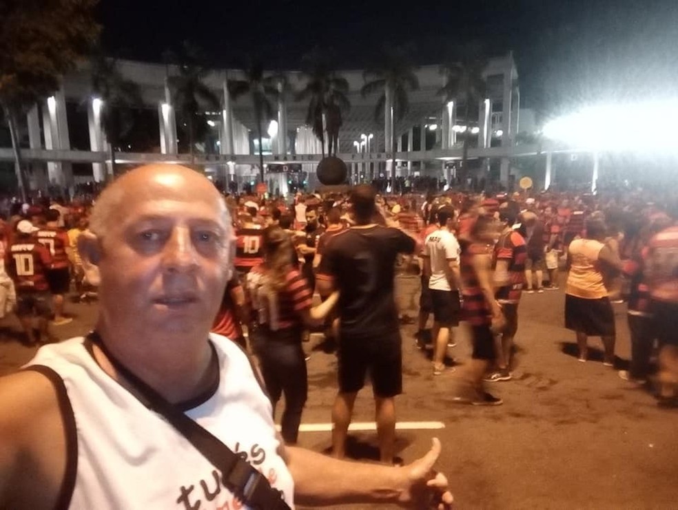 Roberto Vieira de Almeida morreu após ser agredido em briga com torcedores do Peñarol — Foto: Arquivo pessoal