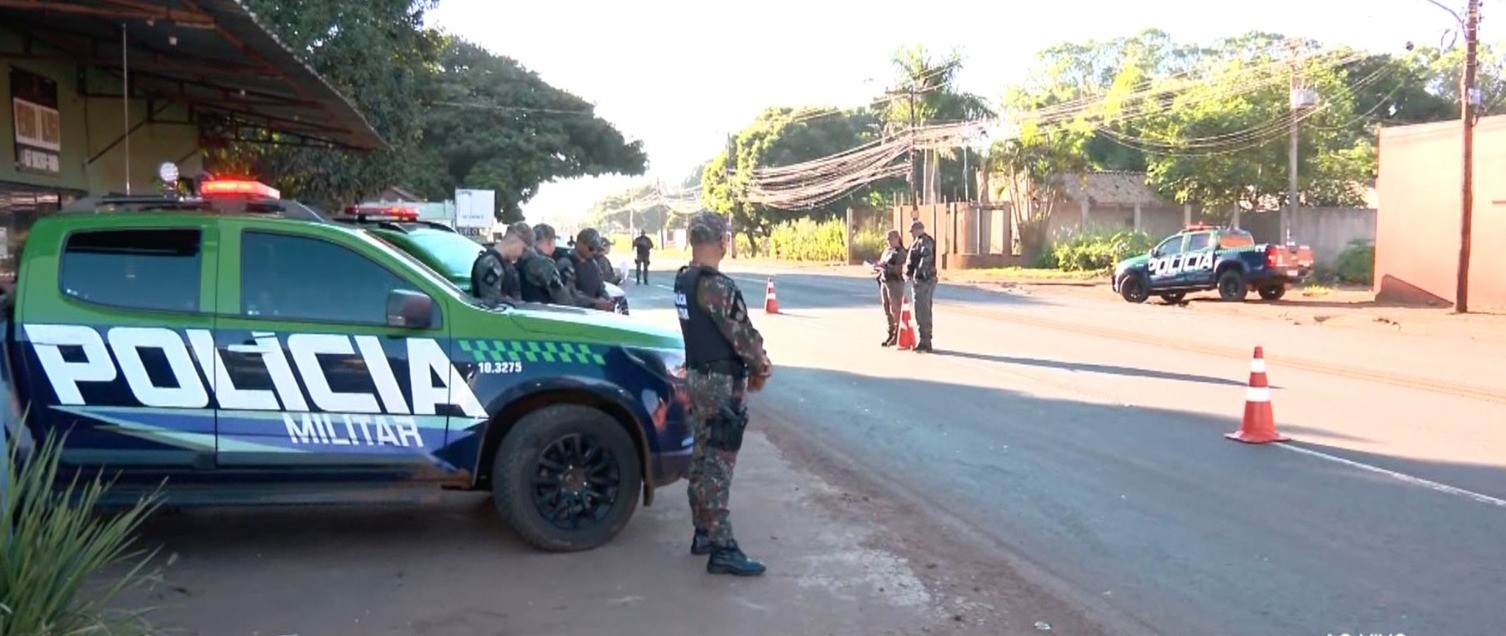 Blitz educativa na BR-262 orienta motoristas sobre ceva de animais silvestres