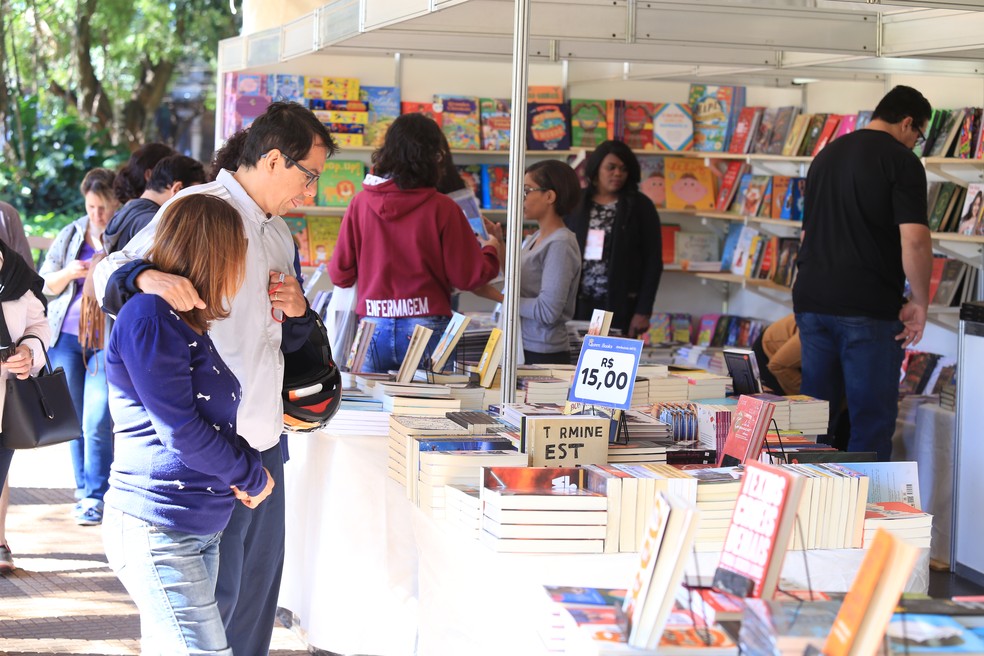 23ª Feira Internacional do Livro de Ribeirão Preto — Foto: Luiz Fernando Cervi