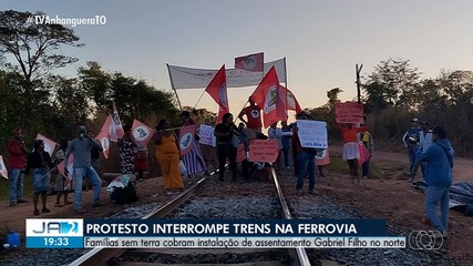 Protesto interrompe trens na ferrovia
